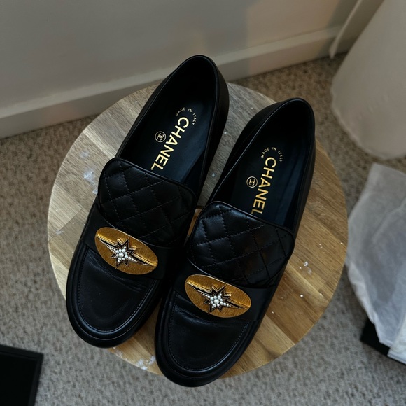 CHANEL Lambskin Mocassin Loafers - Picture 2 of 12